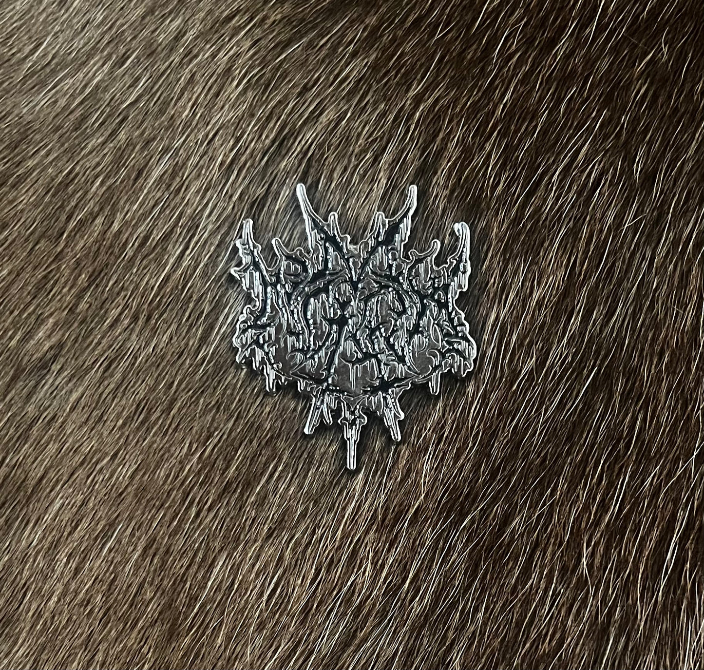 Ad Mortem - Logo Pin