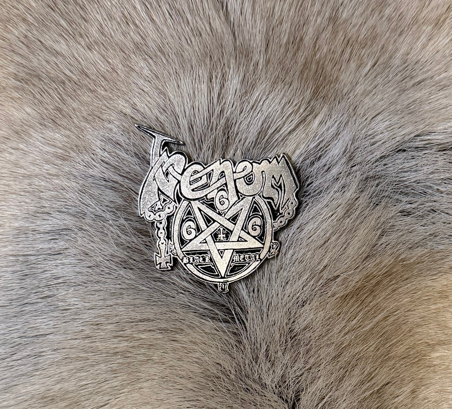 Venom - Old Logo 666 Metal Pin