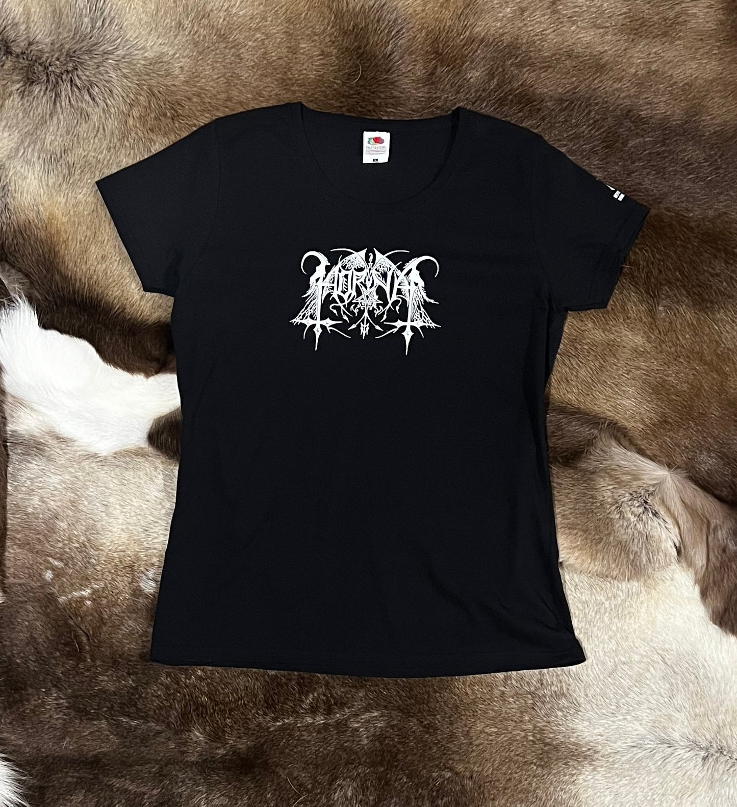 Horna -  Logo Very Short Sleeved T-shirt